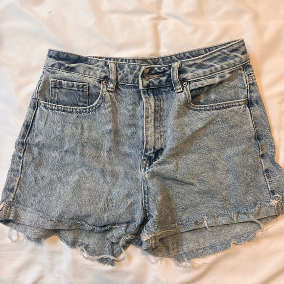 Pacsun Jean Shorts - Picture 1 of 3